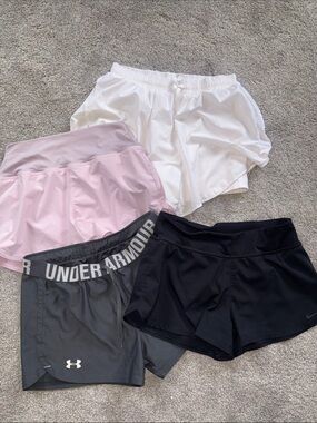 Small women’s shorts bundle